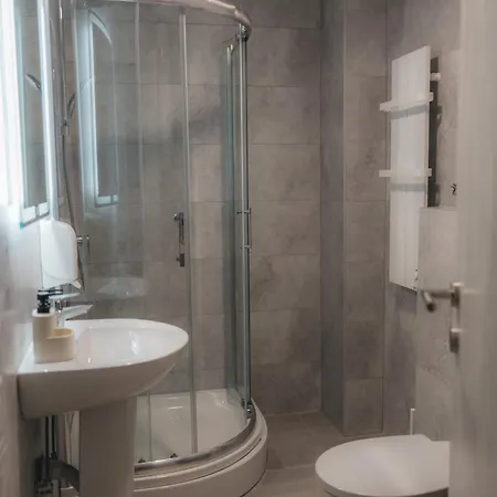 Mina - * Vrnjačka Banja